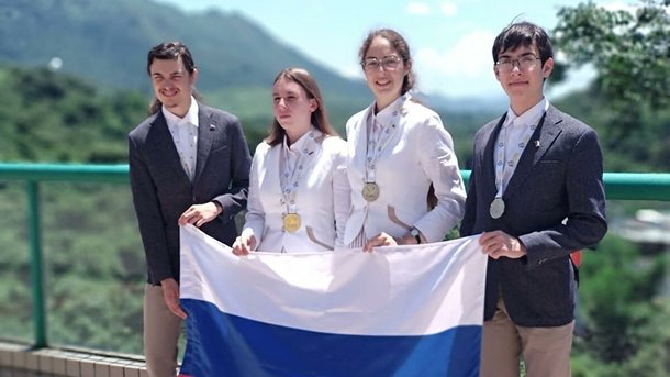Россияне завоевали три медали на олимпиаде по географии в Гонконге