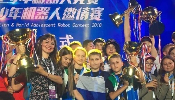Российские школьники завоевали золотые медали на Всемирной олимпиаде по робототехнике