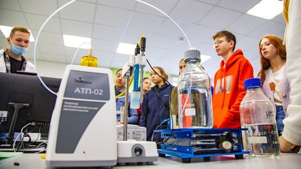 «На острие науки»: школьникам 24 регионов России расскажут об искусственном интеллекте