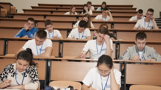 Первая Тихоокеанская математическая школа для школьников и их педагогов открылась в ДВФУ