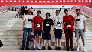 Школьники из России завоевали четыре золота Международной олимпиады по информатике