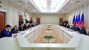 Владимир Путин провёл в Екатеринбурге совещание по вопросу развития системы среднего профессионального образования