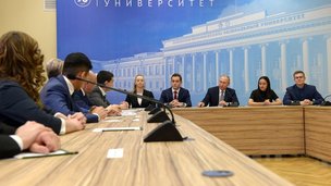 Владимир Путин провёл телемост с ведущими высшими учебными заведениями страны