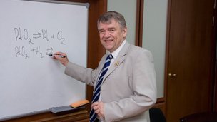 Российский учёный Валентин Пармон получит премию "Глобальная энергия" из рук Президента РФ Владимира Путина
